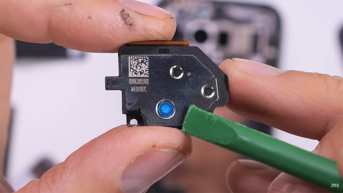 google pixel 9 pro xl teardown 11 کالبدشکافی Pixel 9 Pro XL گوگل