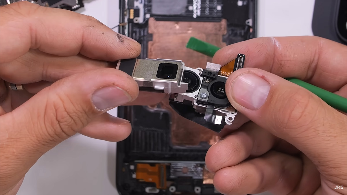 google pixel 9 pro xl teardown 14 کالبدشکافی Pixel 9 Pro XL گوگل