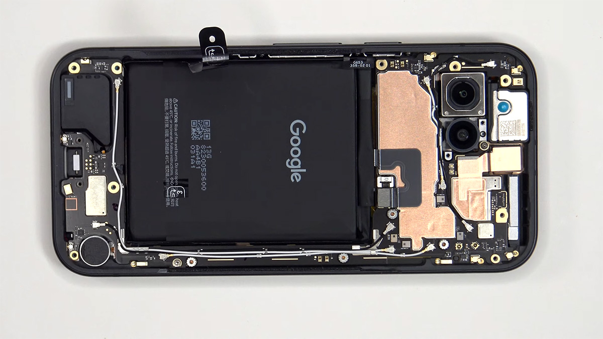 google pixel 9a teardown 7 کالبدشکافی Pixel 9a گوگل