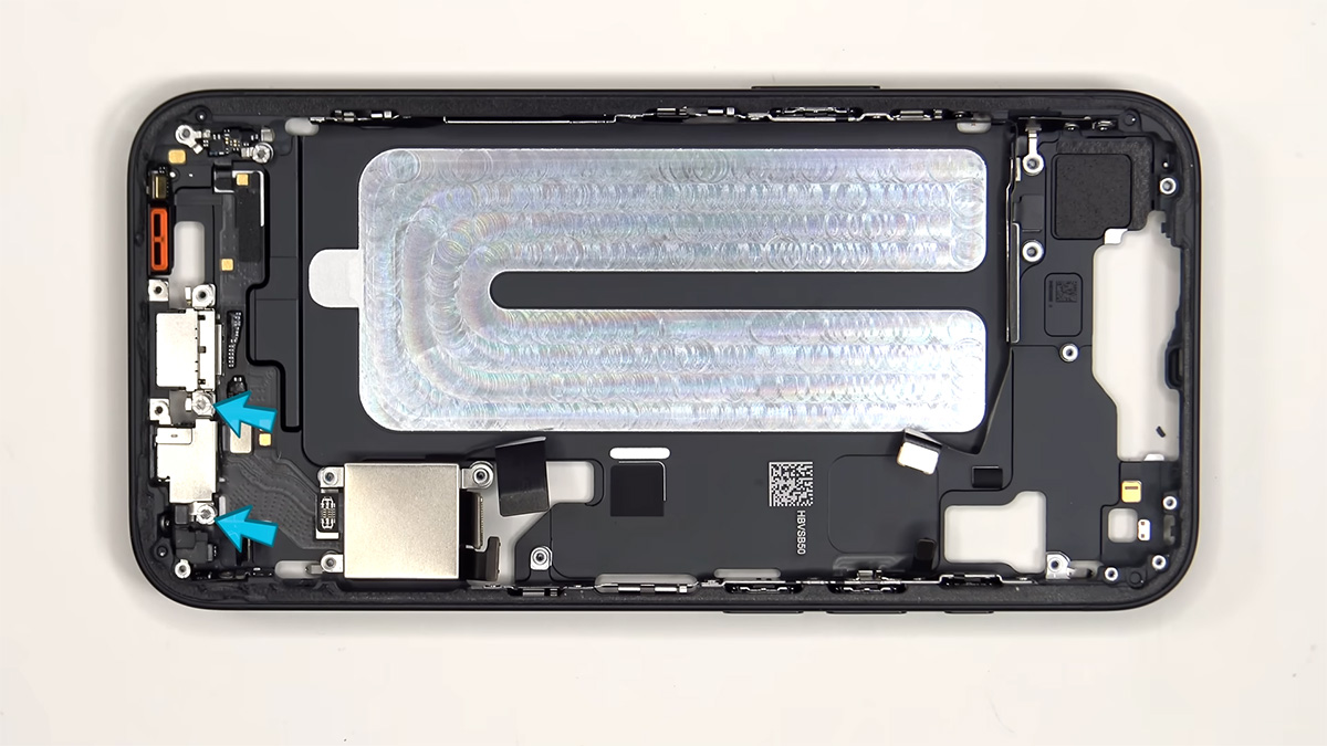 iphone 16e teardown 19 کالبدشکافی گوشی iPhone 16e