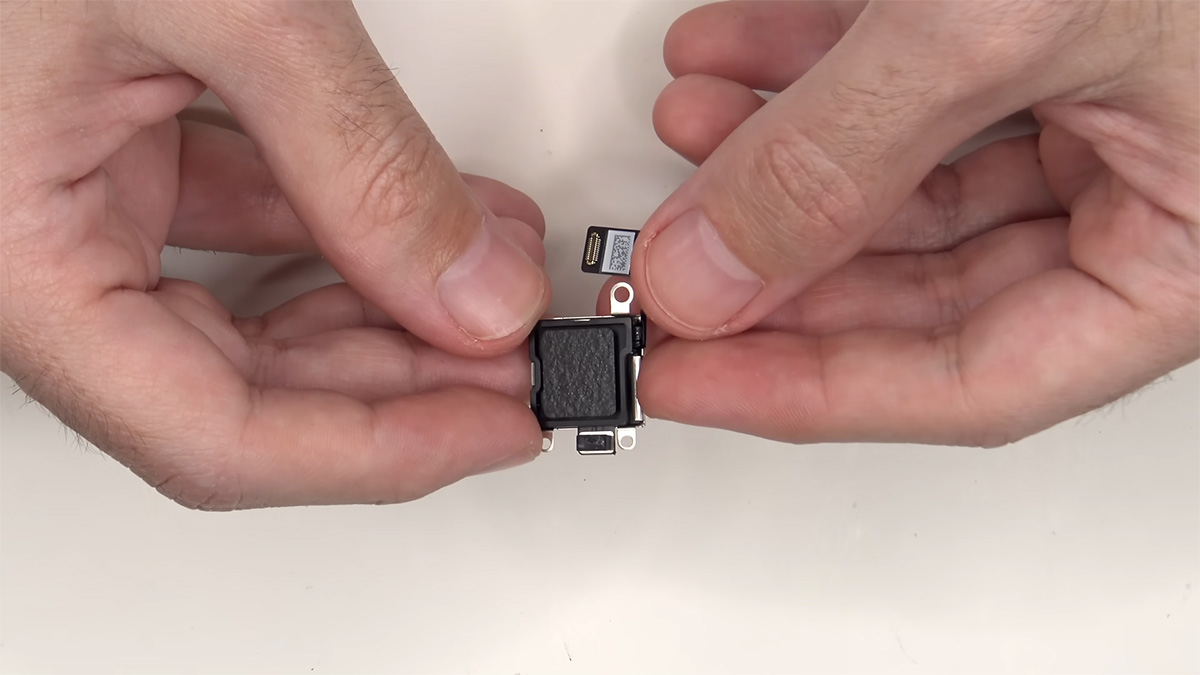 iphone 16e teardown 21 کالبدشکافی گوشی iPhone 16e