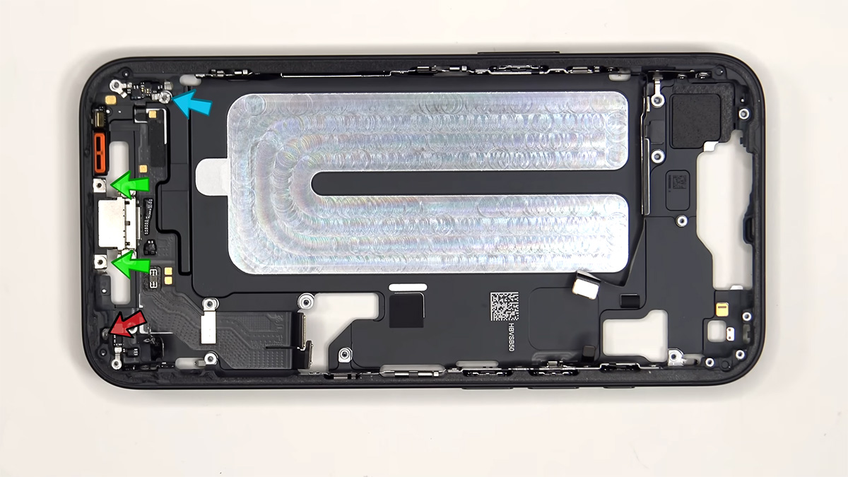 iphone 16e teardown 22 کالبدشکافی گوشی iPhone 16e