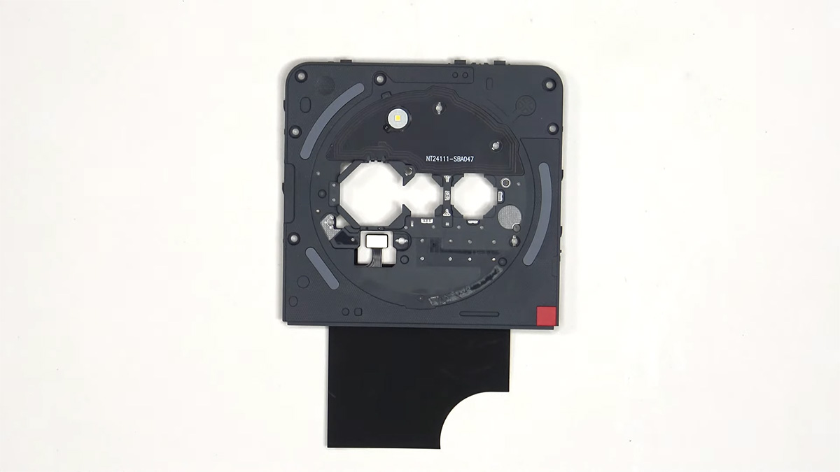 nothing phone 3a teardown 7 کالبدشکافی گوشی Nothing Phone 3a
