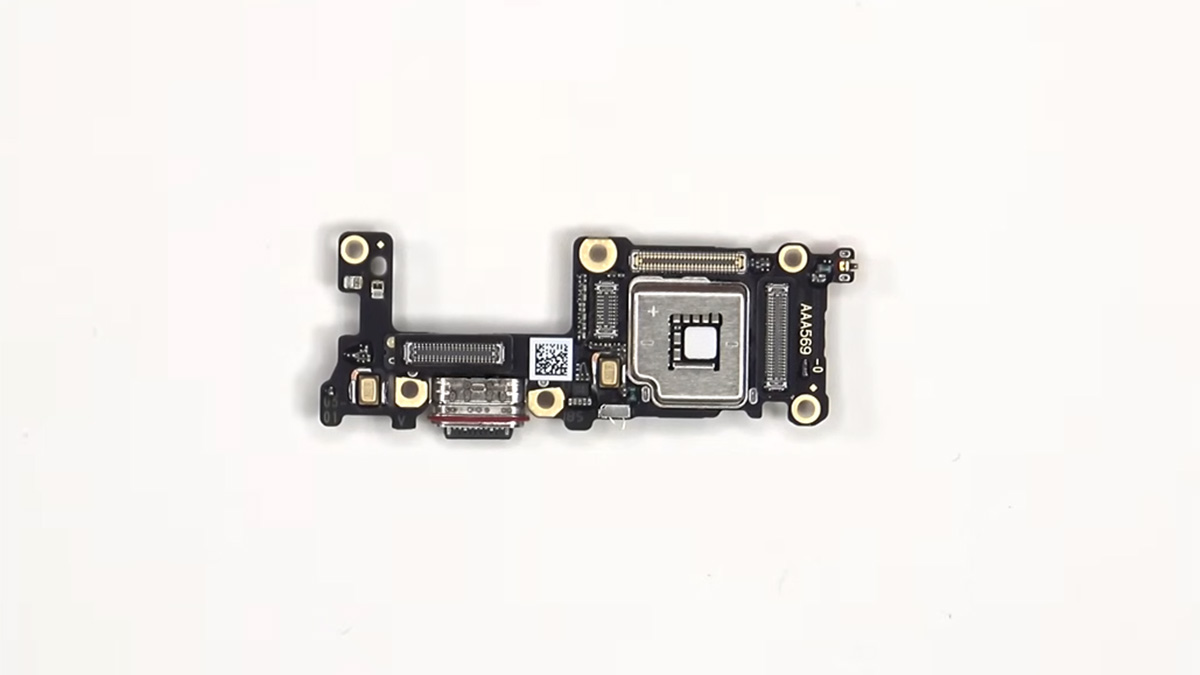 oneplus 13 teardown 12 کالبدشکافی گوشی OnePlus 13