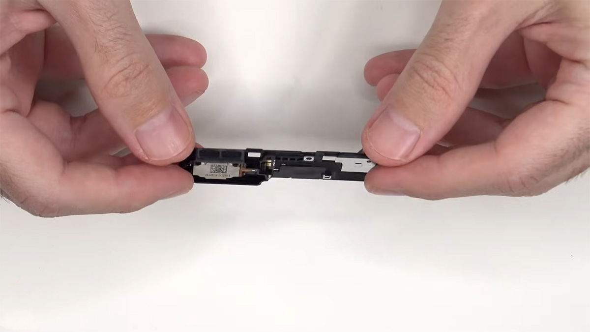 oneplus 13r teardown 8 بررسی کالبدشکافی Oneplus 13R