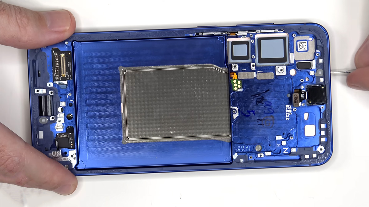 samsung s25 plus teardown 15 کالبدشکافی Samsung S25 Plus