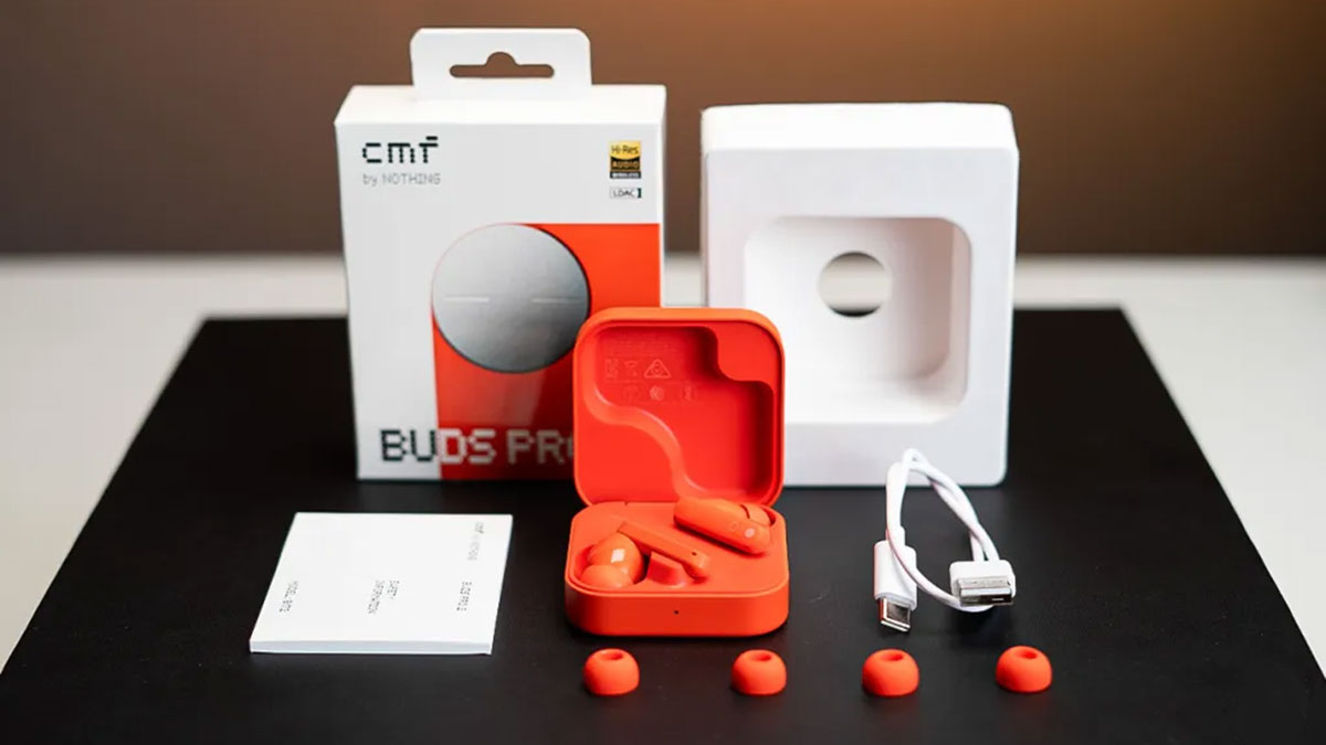 جعبهگشایی و نگاه اولیه به CMF Buds Pro 2