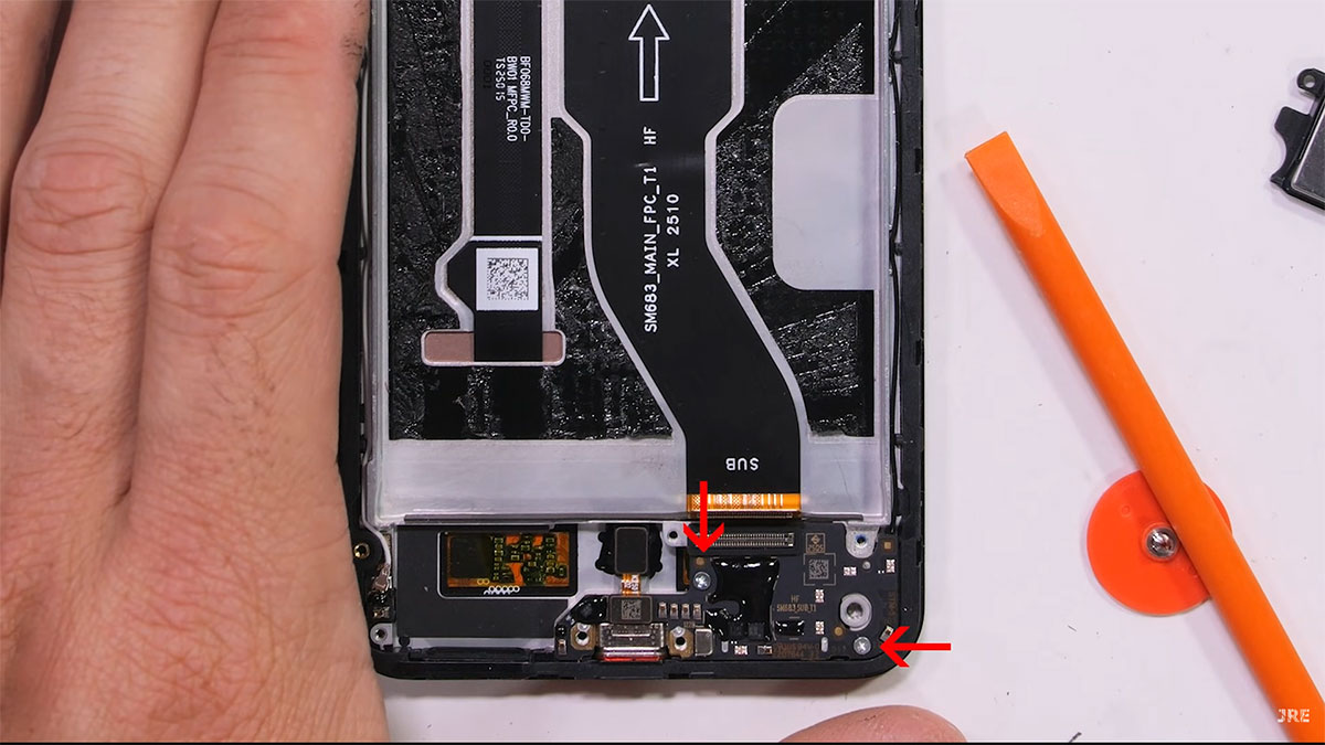 cmf nothing phone 2 pro duribility test 18 تست مقاومت و کالبدشکافی گوشی CMF Nothing Phone 2 Pro