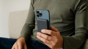 بهترین پاور بانک برای گوشی آیفون