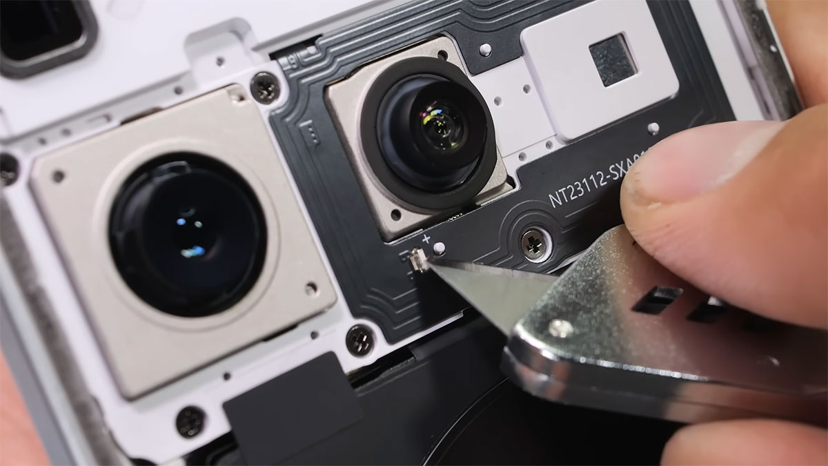 nothing phone 3 teardown 12 کالبدشکافی گوشی Nothing Phone 3