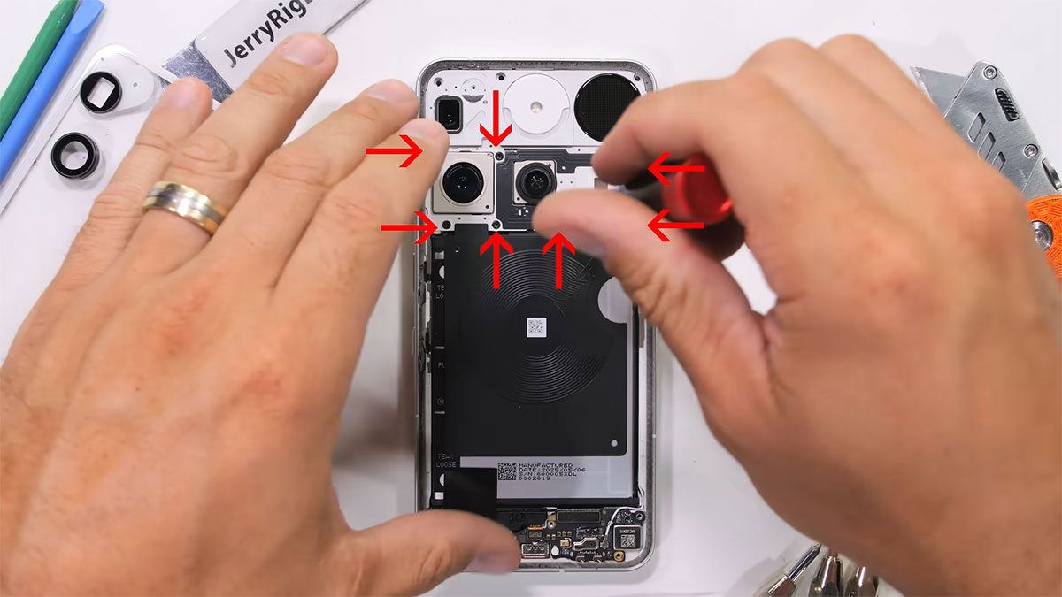 nothing phone 3 teardown 13 کالبدشکافی گوشی Nothing Phone 3