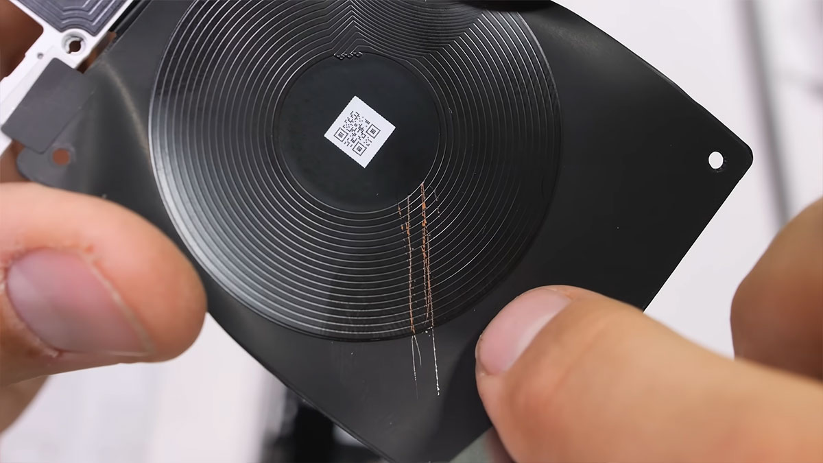 nothing phone 3 teardown 15 کالبدشکافی گوشی Nothing Phone 3