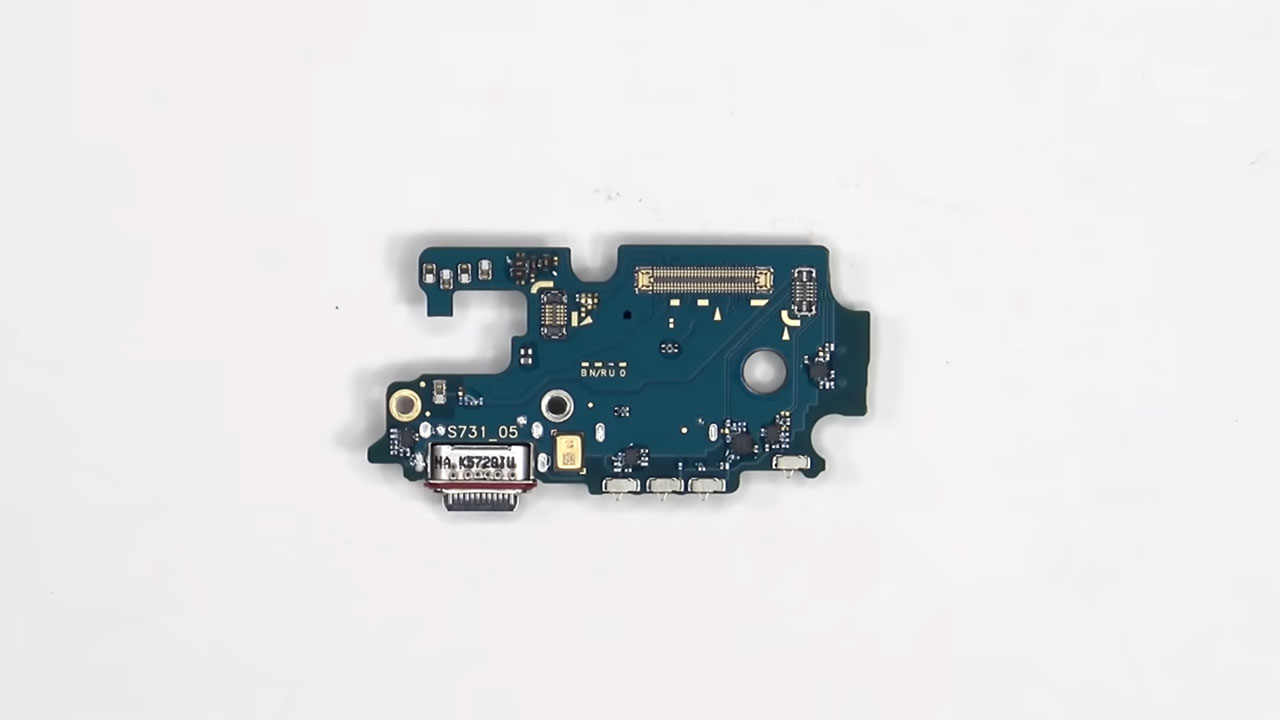 samsung s25 fe teardown 14 کالبدشکافی گوشی Samsung S25 FE