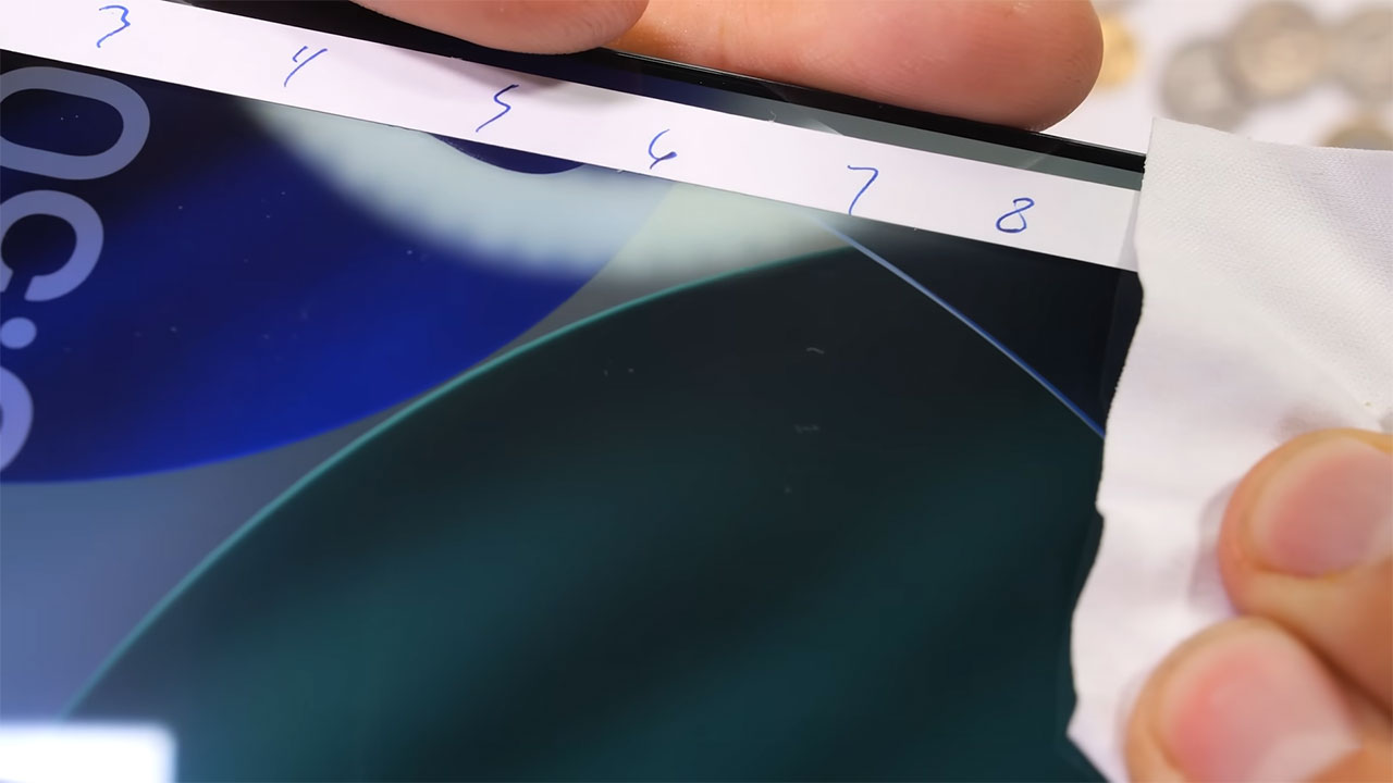 apple iphone 17 duribility test 1 تست مقاومت گوشی iPhone 17 اپل