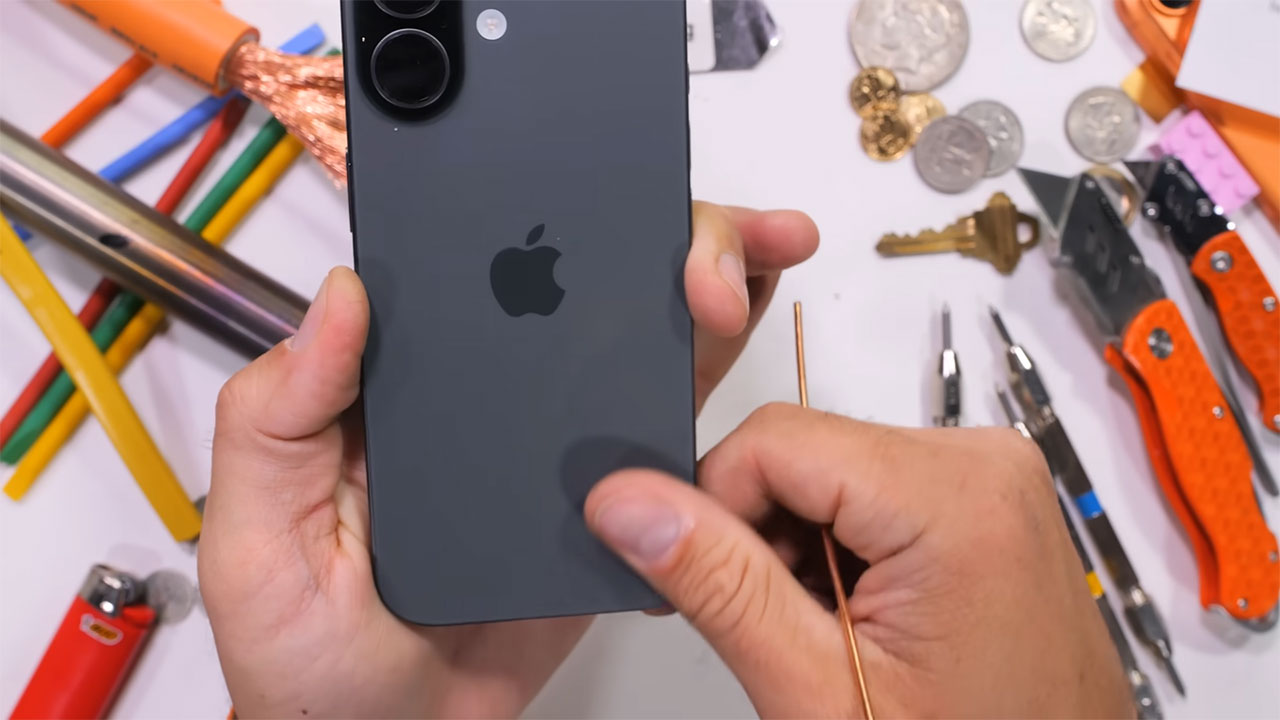 apple iphone 17 duribility test 12 تست مقاومت گوشی iPhone 17 اپل