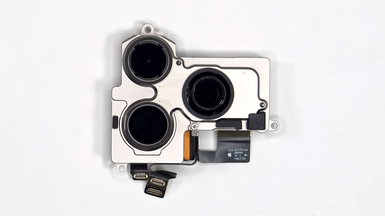 apple iphone 17 pro teardown 12 کالبدشکافی گوشی iPhone 17 Pro اپل