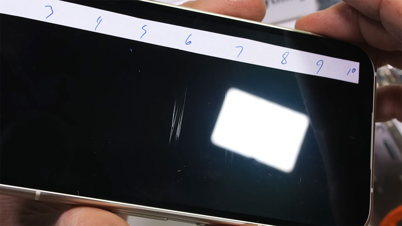 google pixel 10 pro fold duribility test 2 تست مقاومت گوشی Pixel 10 Pro Fold گوگل