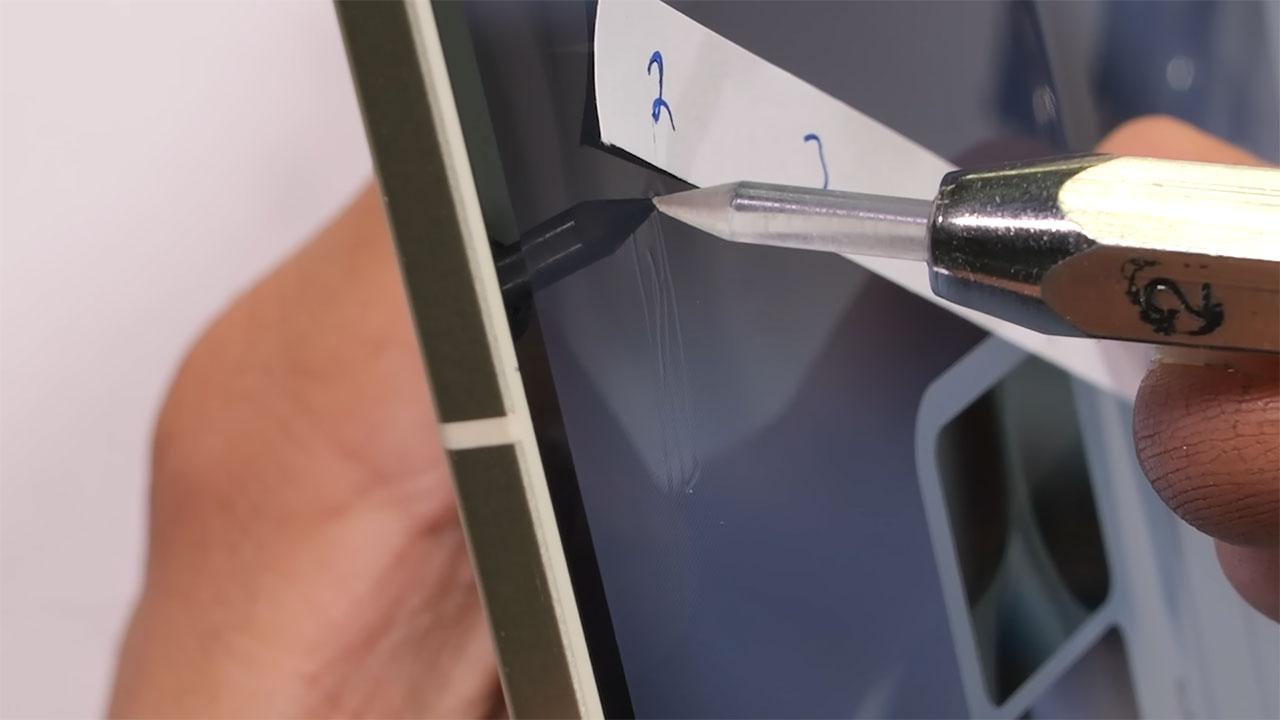 google pixel 10 pro fold duribility test 4 تست مقاومت گوشی Pixel 10 Pro Fold گوگل
