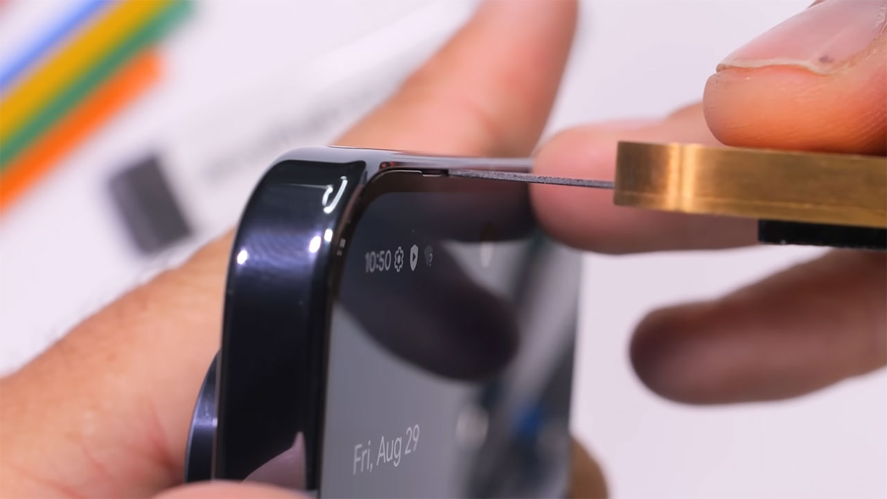 google pixel 10 pro xl duribility test 3 تست مقاومت گوشی Pixel 10 Pro XL گوگل