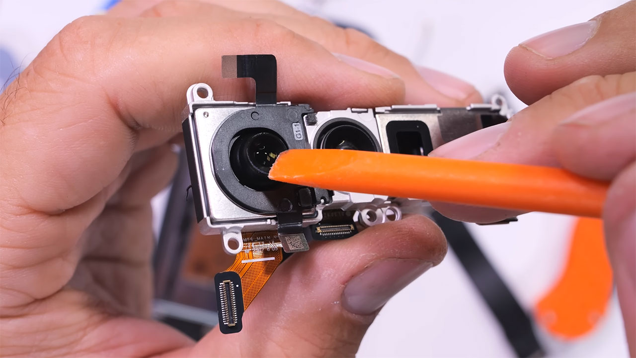 google pixel 10 pro xl teardown 19 کالبدشکافی گوشی Pixel 10 Pro XL گوگل