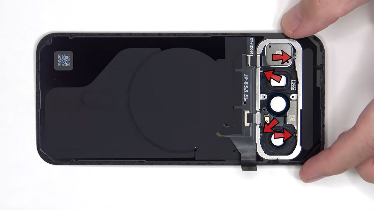 google pixel 10 teardown 4 کالبدشکافی گوشی Pixel 10 گوگل