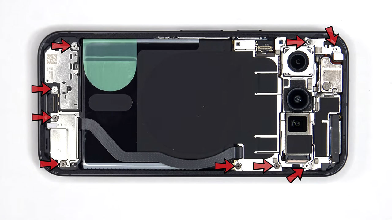 google pixel 10 teardown 6 کالبدشکافی گوشی Pixel 10 گوگل
