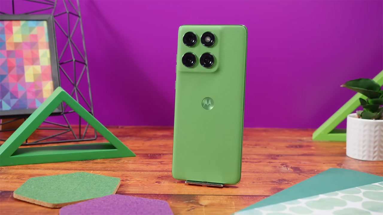 بررسی طراحی گوشی Edge 60 موتورولا