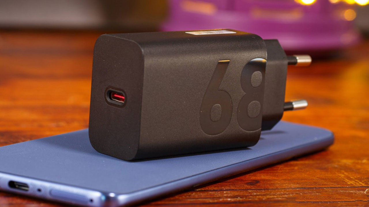 بررسی باتری گوشی Edge 60 Fusion موتورولا