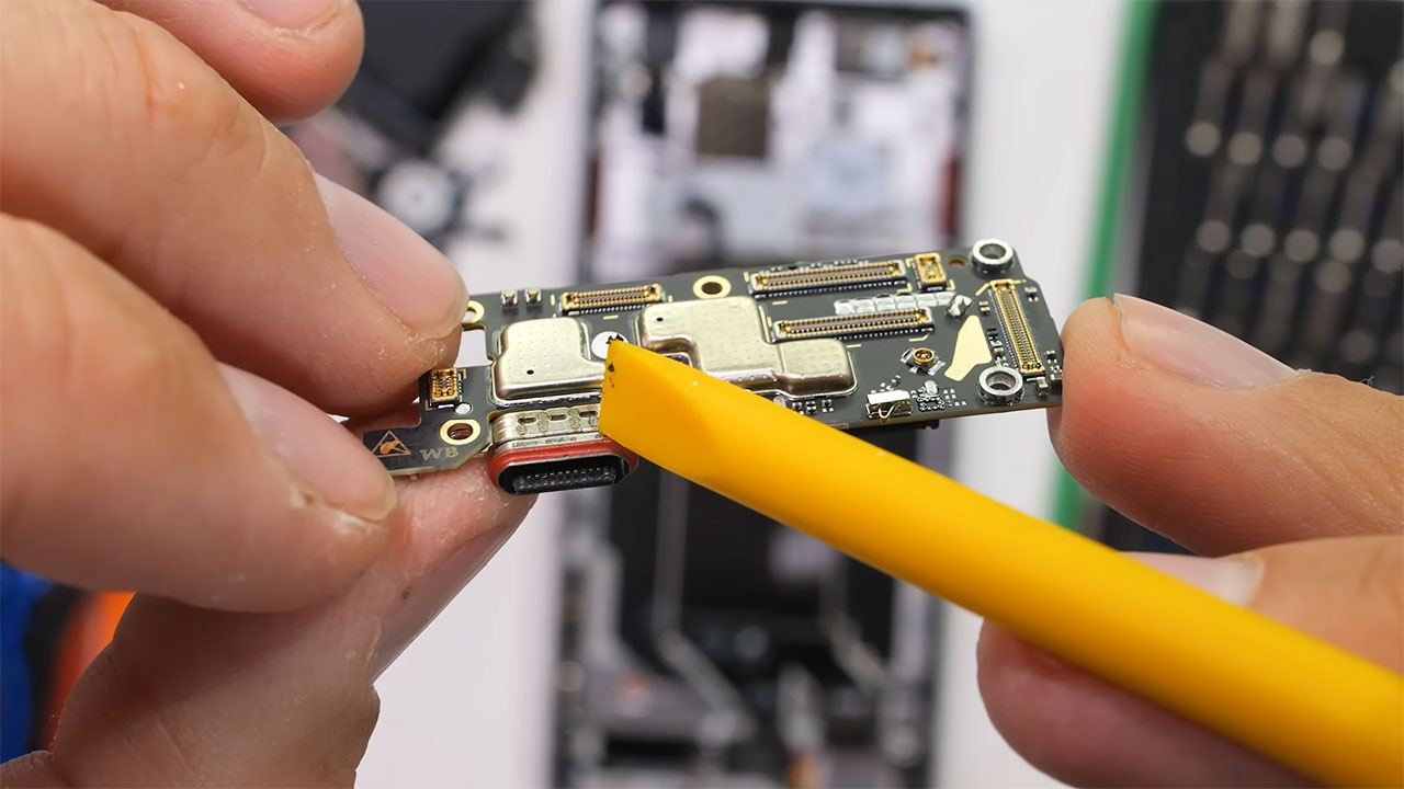 redmagic 11 pro teardown 18 کالبدشکافی گوشی Redmagic 11 Pro