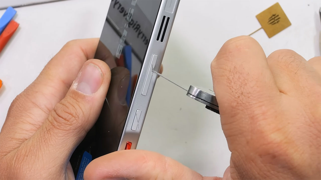 redmagic 11 pro teardown 4 کالبدشکافی گوشی Redmagic 11 Pro