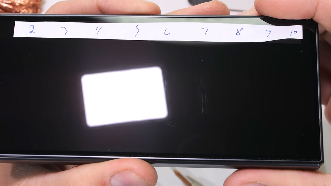 samsung z trifold duribility test 2 تست مقاومت گوشی Samsung Z Trifold