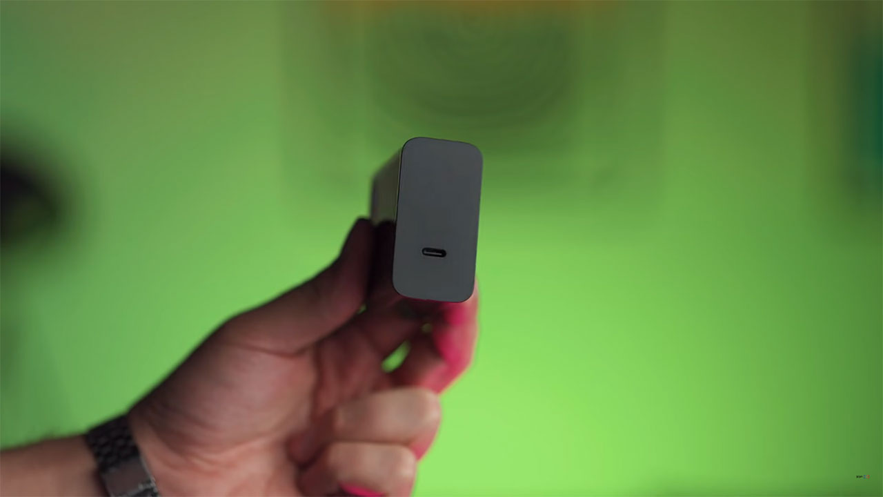 بررسی عملکرد باتری گوشی گیمینگ رد مجیک 11 پرو