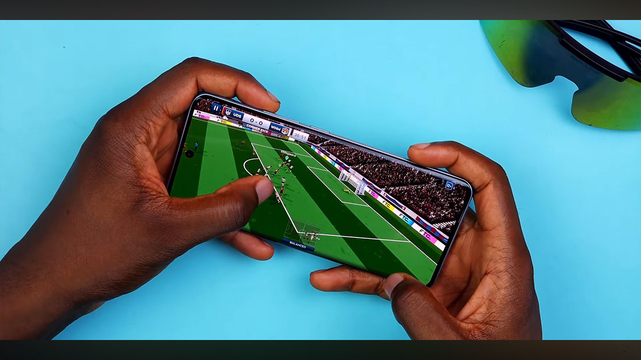 بررسی سخت‌افزار گوشی ردمی نوت 15 4G شیائومی 