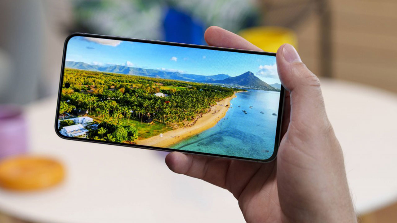 samsung s25 fe vs xiaomi poco f7 pro 2 مقایسه S25 FE سامسونگ و Poco F7 Pro شیائومی